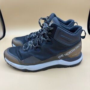 The North Face winter hiking boots men’s size 10